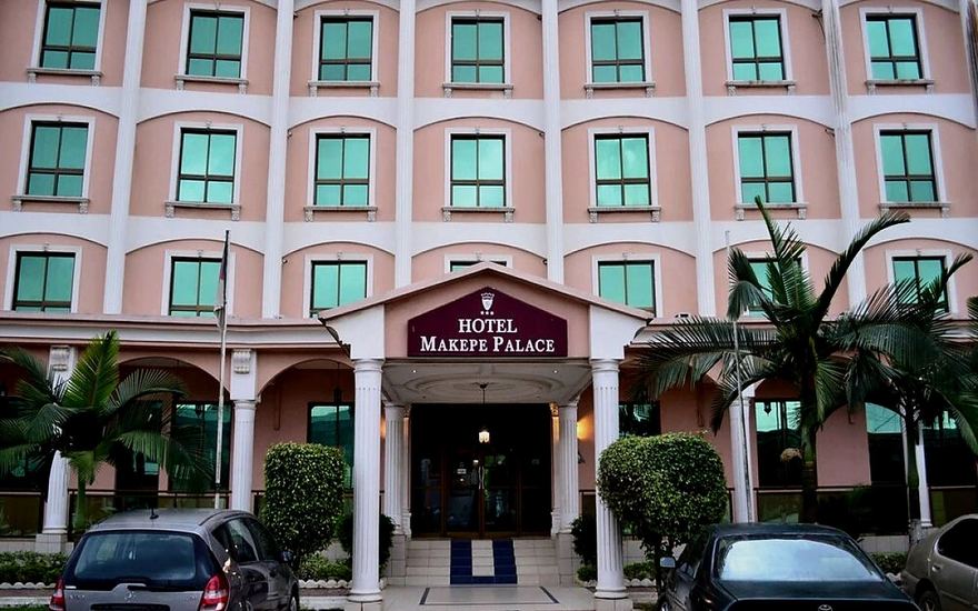 Hôtel Maképé Palace — Douala